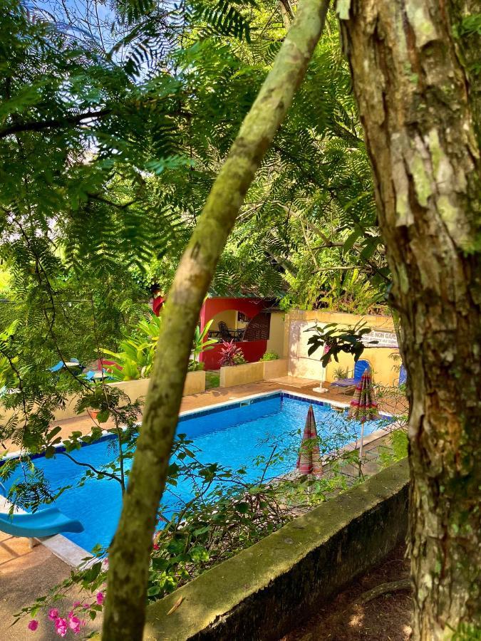 Residence Bertille Abidjan Cocody Exterior foto